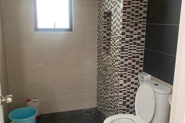 Ujana Executive Apartment