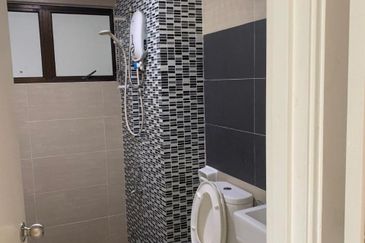 Ujana Executive Apartment