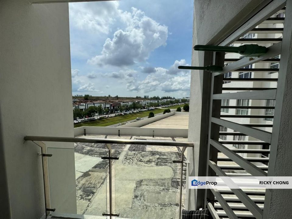 One Sentral 3 rooms for sell, Johor, Nusajaya