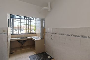 Selesa Puteri Condominium