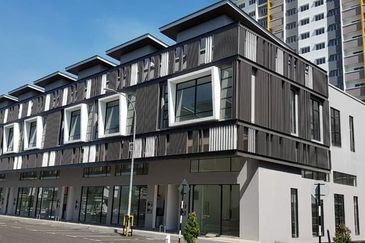 2-Storey Shop Lot for Sale – Bandar Bukit Raja, Klang