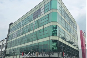 The Trillium Lakefields 3 Storey Corner Shop Lot For Sale