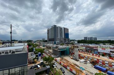 Glen 9 Boutique Office / Showroom / Warehouses For Sale