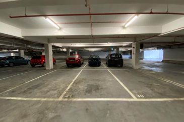 Glen 9 Boutique Office / Showroom / Warehouses For Sale