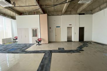 Glen 9 Boutique Office / Showroom / Warehouses For Sale