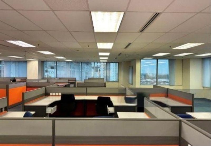 Damansara Uptown Partially Furnished Corporate Office For Rent