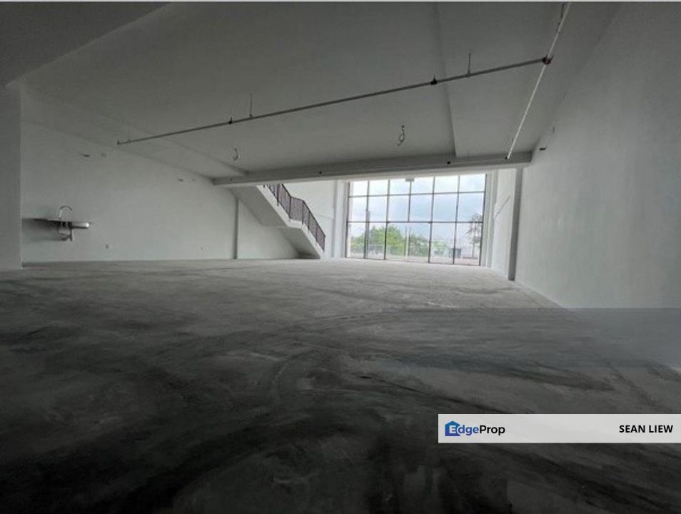 Emhub Kota Damansara Warehouse & Office For Sale, Selangor, Kota Damansara