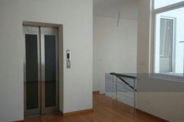 Happy Garden (Taman Gembira)