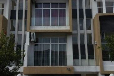 Happy Garden (Taman Gembira)