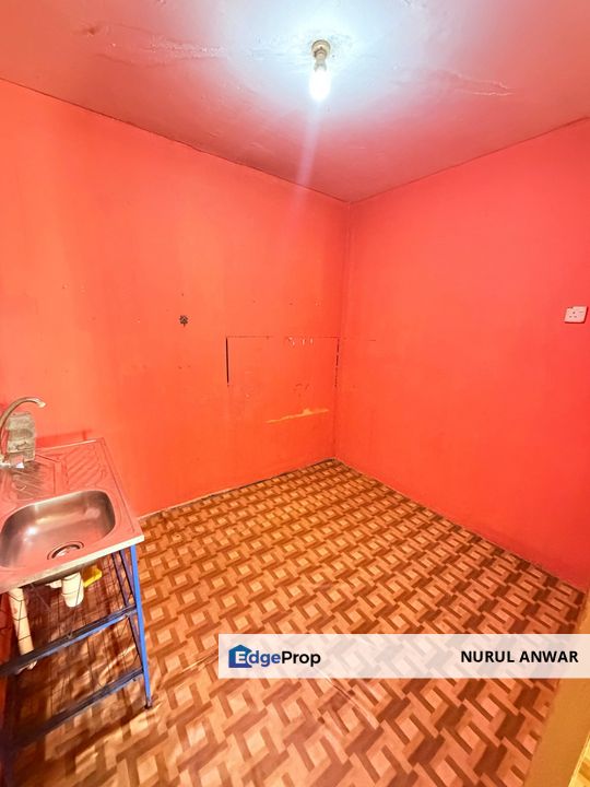 MURAH. DESA PUTRA APARTMENT (Level 6), Nearby Queens Bay Mall. Full Laon Available, Penang, Sungai Nibong