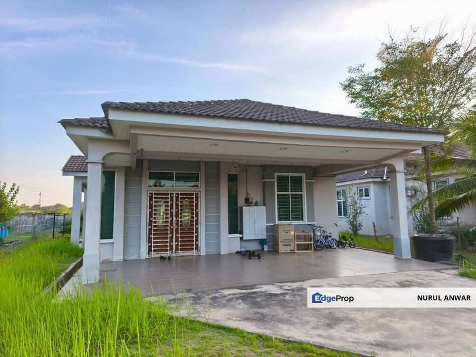 TANAH LUAS. BUNGALOW SETINGKAT TAMAN SAUJANA SEMELING, BEDONG. 100% LOAN AVAILABLE, Kedah, Kuala Muda