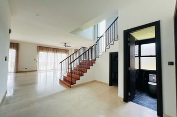 Isle of Botanica, Setia Eco Glades