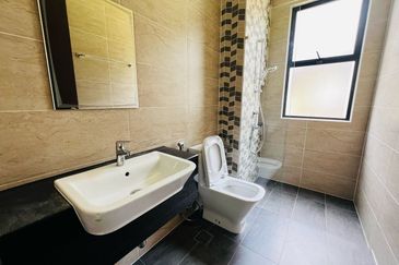 Isle of Botanica, Setia Eco Glades