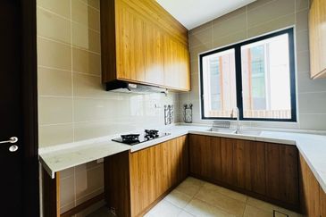 Isle of Botanica, Setia Eco Glades