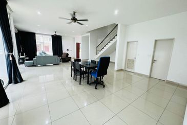 Jacaranda Garden Residence