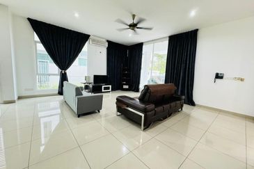 Jacaranda Garden Residence