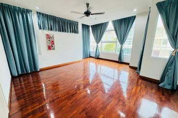 Jacaranda Garden Residence