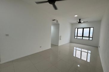 Savvy @ Riana Dutamas