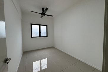 Savvy @ Riana Dutamas