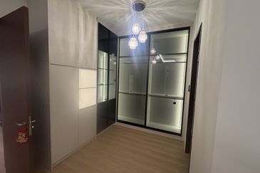 Peranakan Straits, Setia Eco Templer