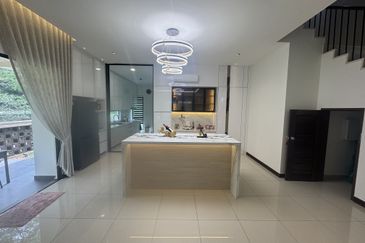 Peranakan Straits, Setia Eco Templer