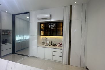 Peranakan Straits, Setia Eco Templer