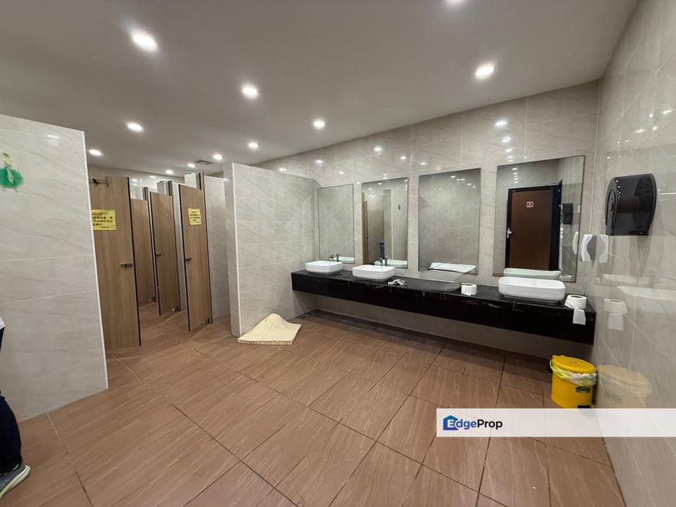 Showroom/Warehouse for Rent Taman Selayang Baru, Selangor, Selayang