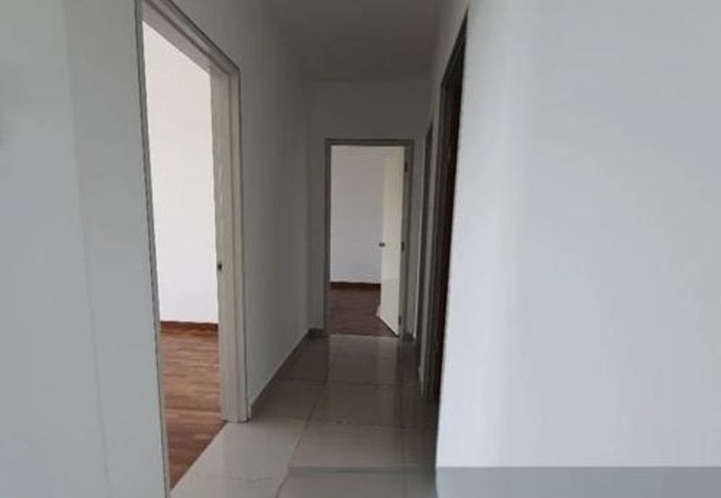 I Residence @ I City