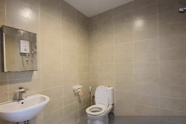 I Residence @ I City