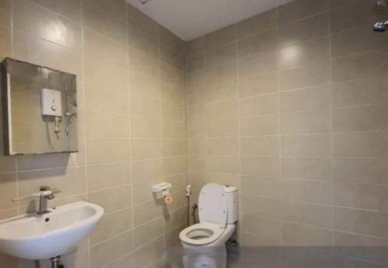 I Residence @ I City