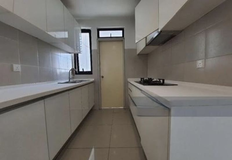 I Residence @ I City