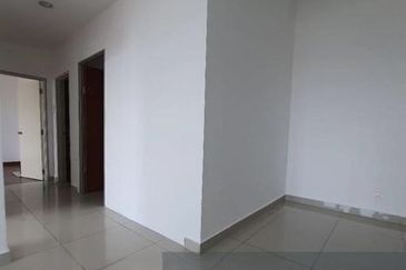 I Residence @ I City