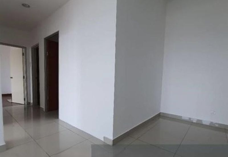 I Residence @ I City