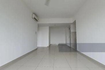 I Residence @ I City