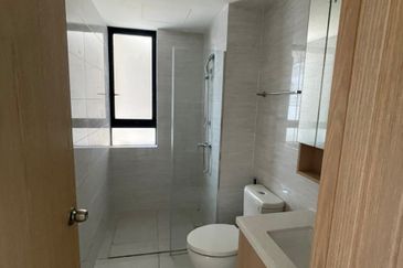 Aradia Residence @ Lake City