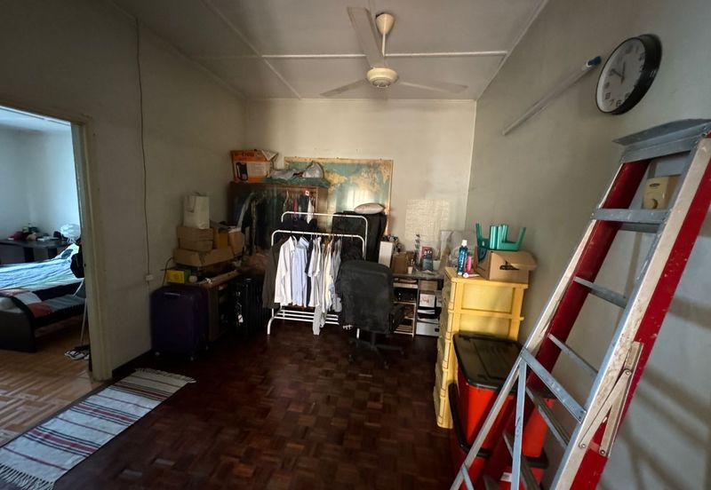 Taman Kepong (Kepong Garden)