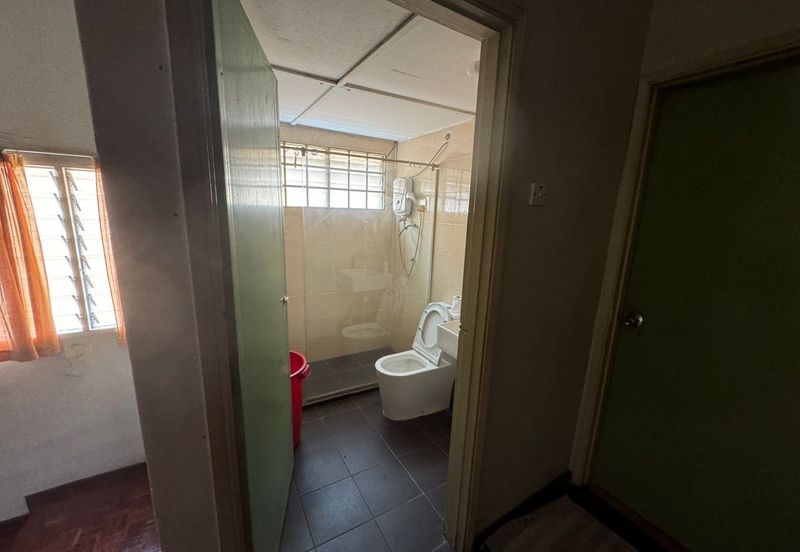 Taman Kepong (Kepong Garden)