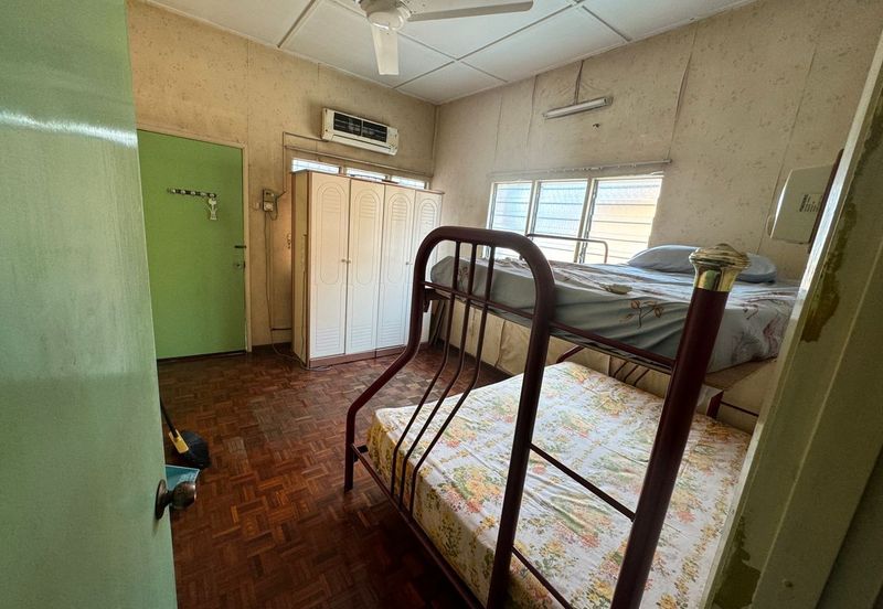 Taman Kepong (Kepong Garden)