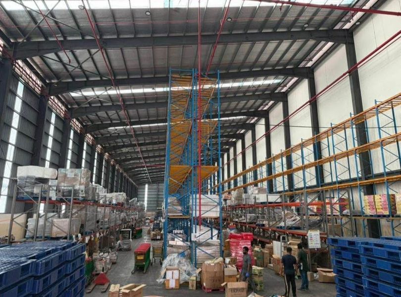 Klang, Meru, Setia Alam【14 Meter, Racking system, with CCC】near Kapar, Bukit Raja, Shah Alam, Port Klang, Puncak Alam, Elmina, Subang Bestari, Selangor, Klang