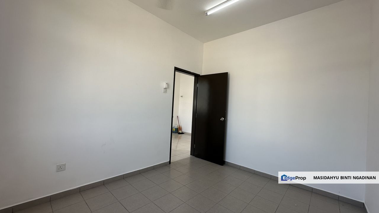 TERES SETINGKAT TAMAN IMPIANA KESANG JASIN MELAKA, Melaka, Bemban