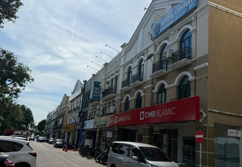 Shopping Complex in Melaka City Center, Bukit Baru