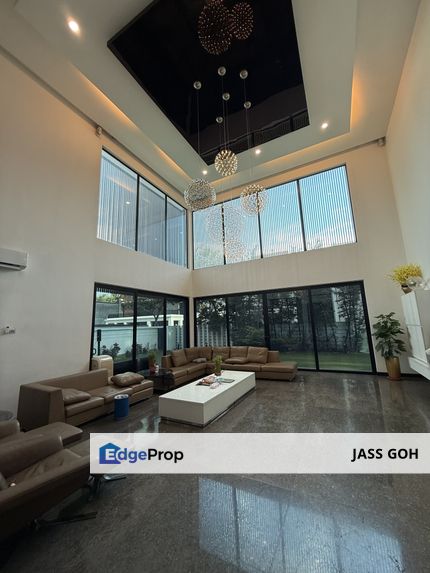 Tropicana indah 3 story luxurious twin bungalow with lift , Selangor, Tropicana