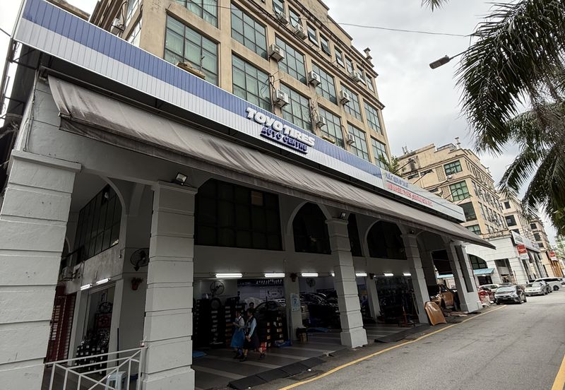 Sentul Raya Boulevard