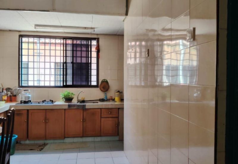 Taman Menglembu Impiana Adril