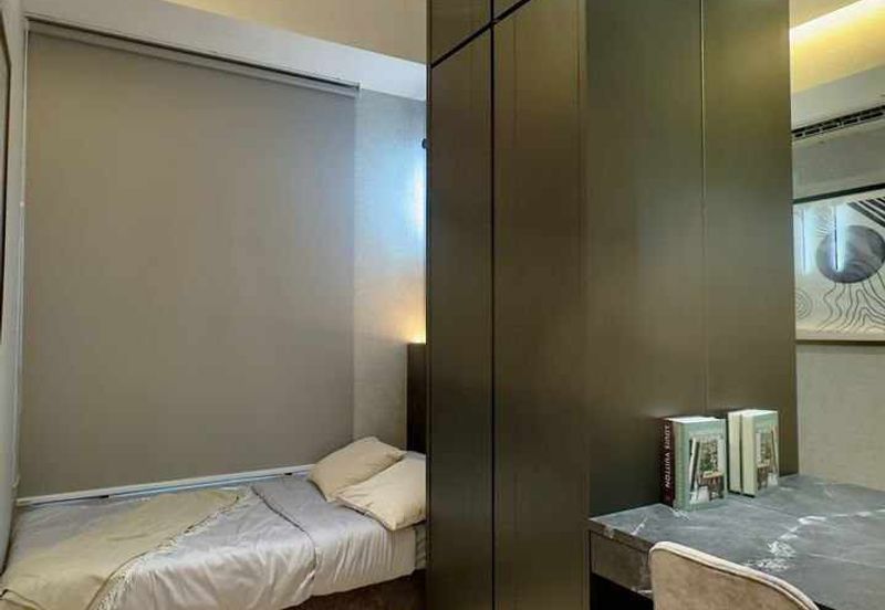 Piccadilly Service Residence @ Greentown