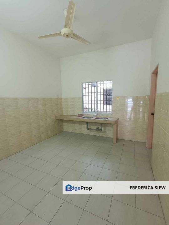 💥Ipoh 💥 Menglembu 💥Strategic Location 💥Taman Arkid 💥Kitchen Extended 💥 Double Storey Terrace 💥Low Cost  House 💥 For Sale❗, Perak, Menglembu