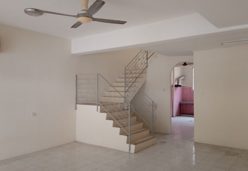 BELOW MARKET VALUE 🔥 2.5 Storey House🔥 Cattle Adril's Dream Ipoh For Sale