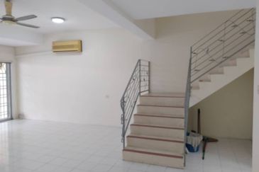 BELOW MARKET VALUE 🔥 2.5 Storey House🔥 Cattle Adril's Dream Ipoh For Sale