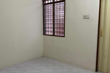 TAMAN PUNCAK ANGGERIK