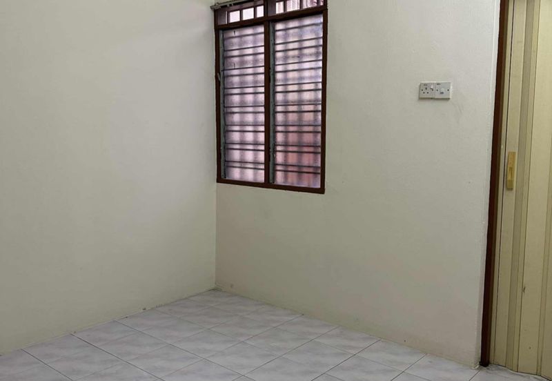 TAMAN PUNCAK ANGGERIK